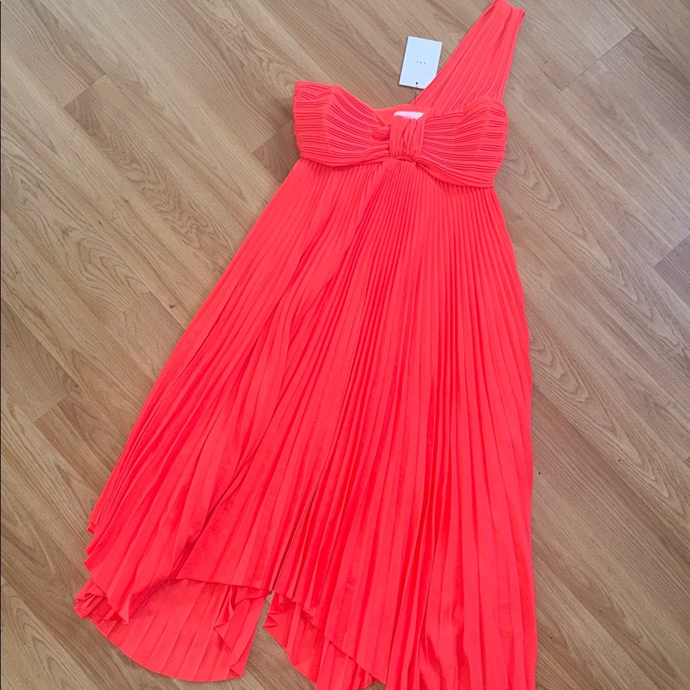 NWT A.L.C Pleated Dress Plisse One Shoulder Neon Size 4 Empire Waist